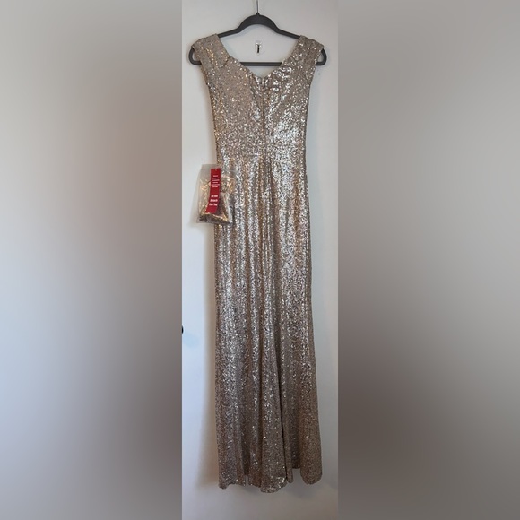NWT! B. Smart Gold Sequin long formal dress size 7/8 - Picture 2 of 10
